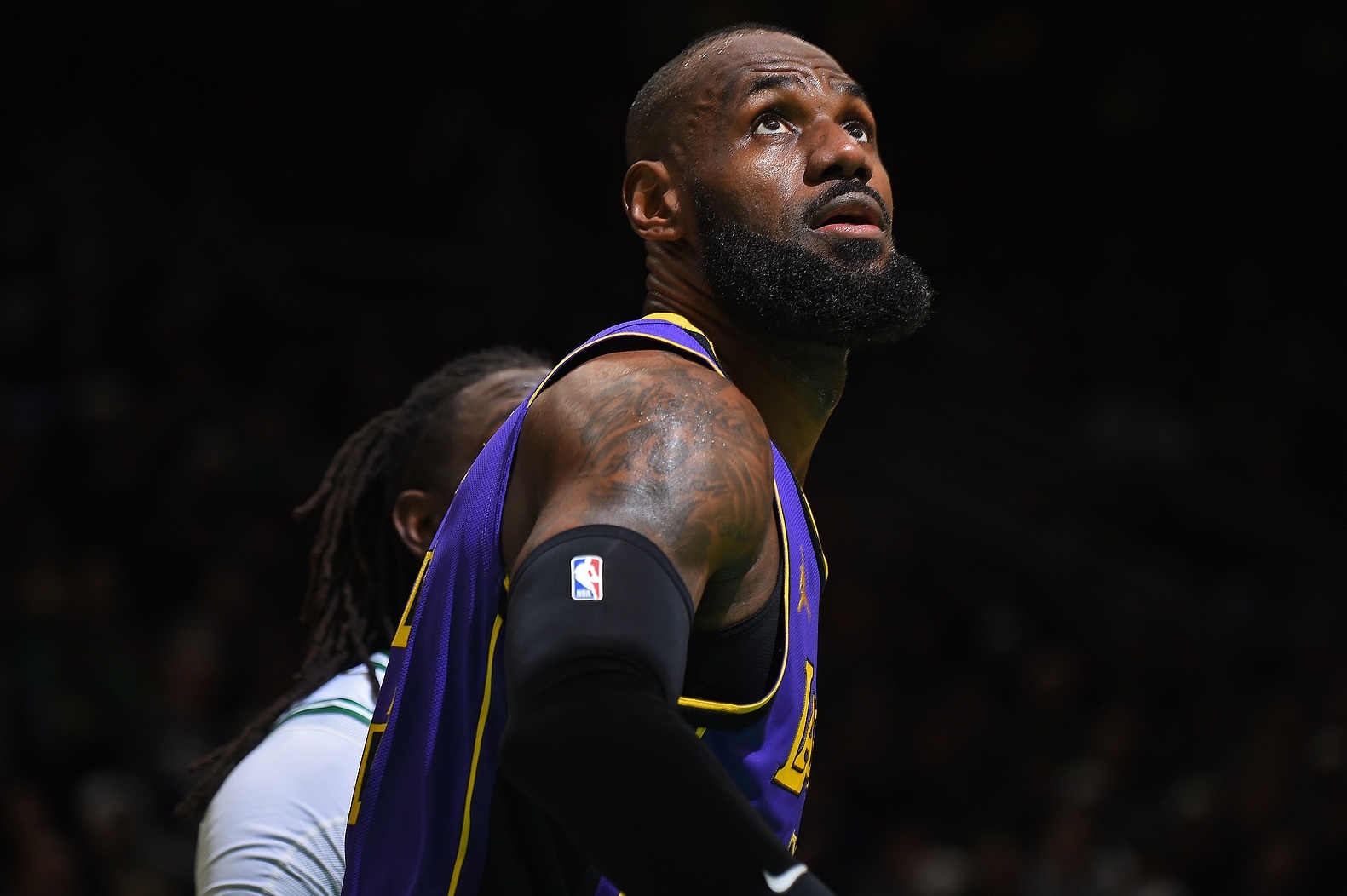 英雄联盟S15队伍-关于NBA季后赛倒计时，切尔西关键时刻调整名单，细节引发关注，目标明确，心理建设被强调的信息